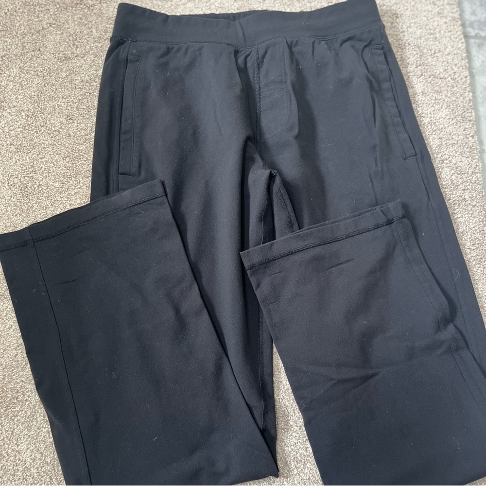 Lululemon Athletica Men's Black sweat pants